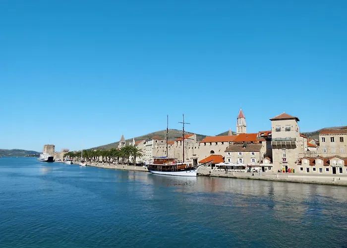 Sole By Interhome Appartement Trogir